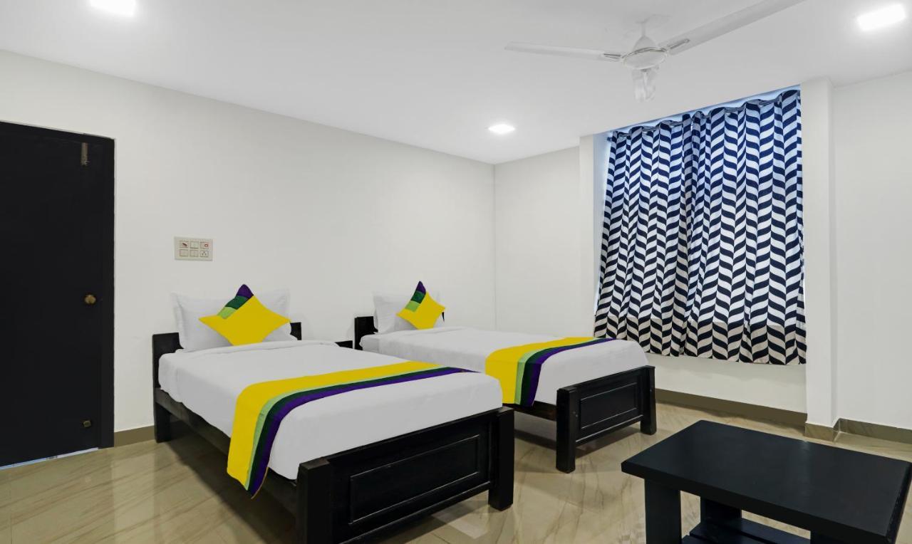 Itsy By Treebo - Lg Grand Inn Hyderabad Luaran gambar