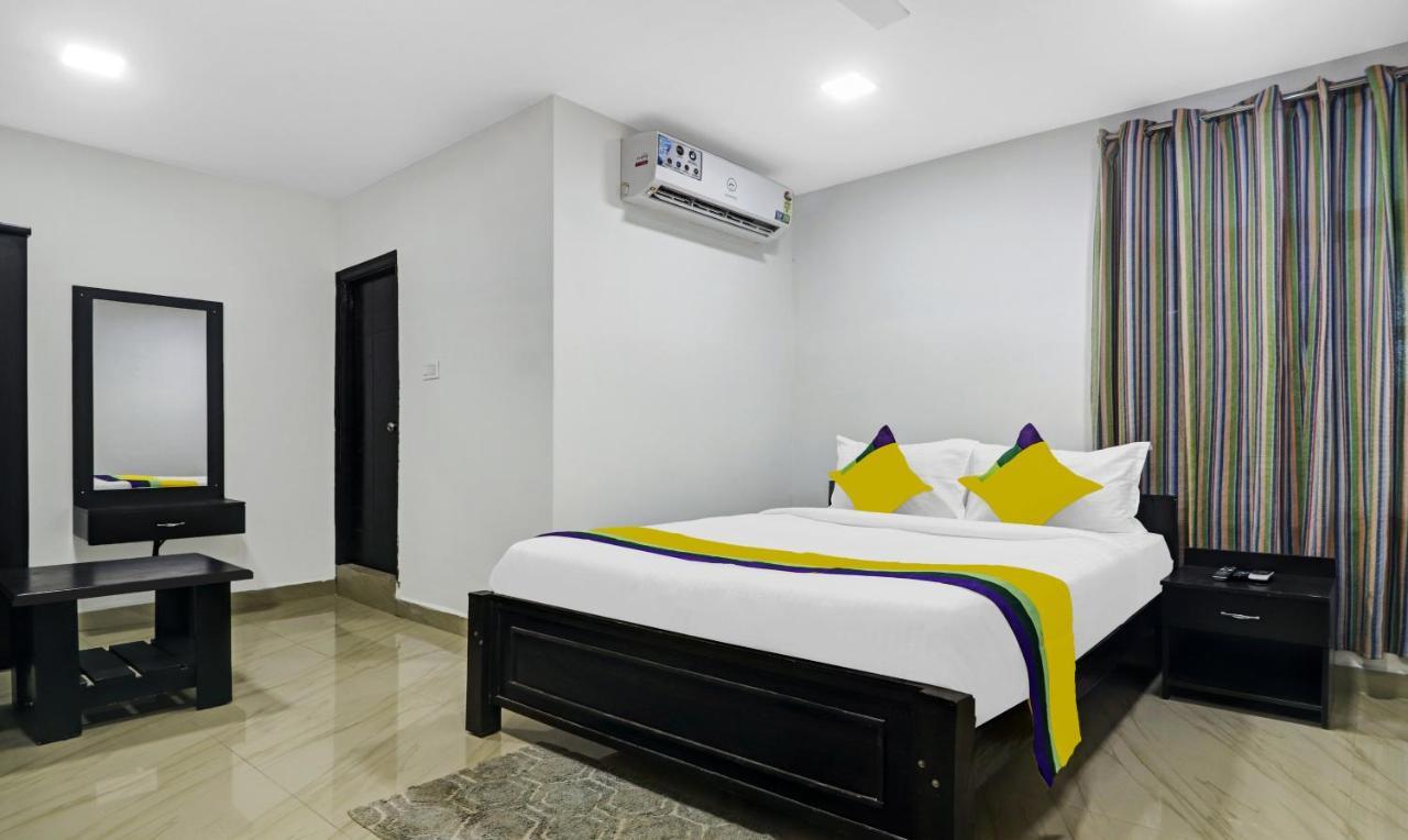 Itsy By Treebo - Lg Grand Inn Hyderabad Luaran gambar