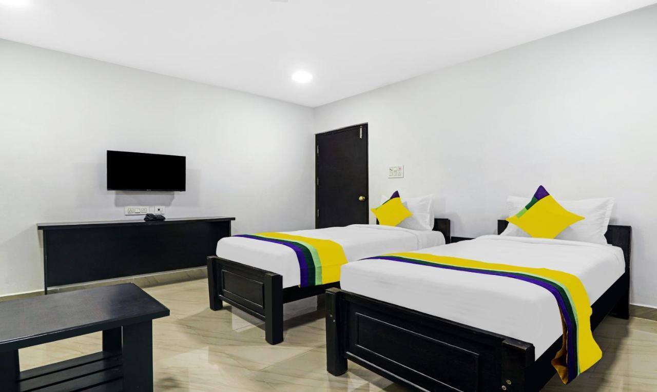 Itsy By Treebo - Lg Grand Inn Hyderabad Luaran gambar